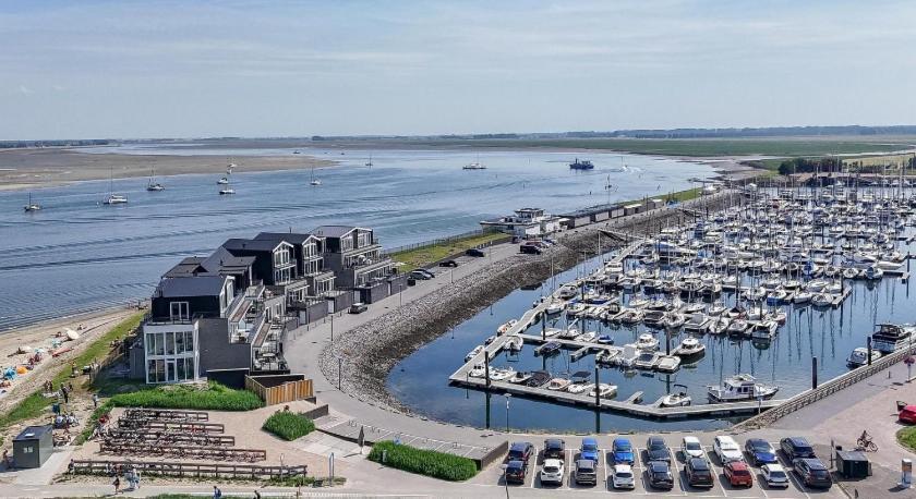 Apartment Vista Maris - Havenweg 8-38 | Sint-annaland